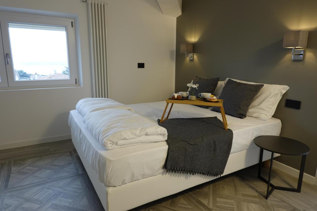 Homingarda - Fine Appartement Peschiera del Garda